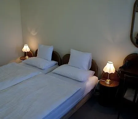 Uni 3* Balatonfüred